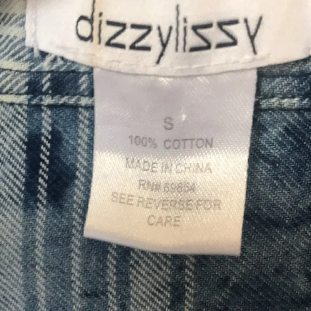 ❤️Dizzylizzy Long Sleeve Button Up - Picture 4 of 5